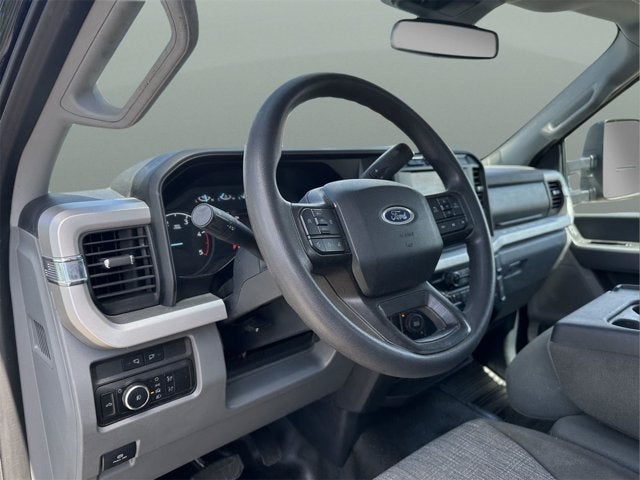 2023 Ford Super Duty F-350 SRW XLT