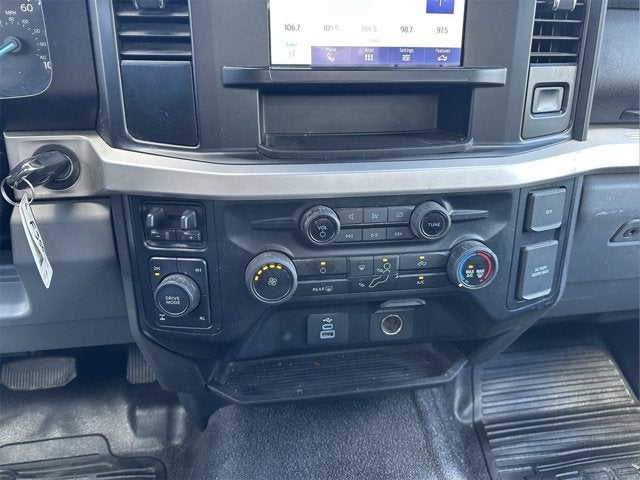 2023 Ford Super Duty F-350 SRW XLT