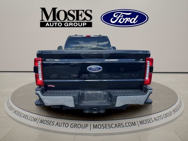2023 Ford Super Duty F-350 SRW XLT