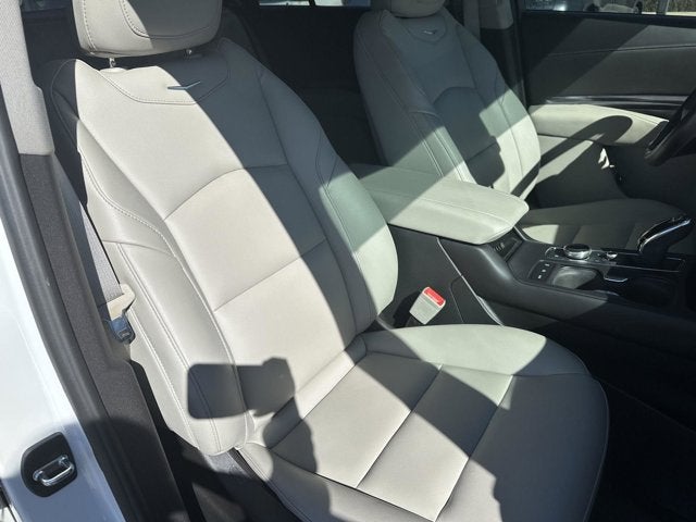 2023 Cadillac XT4 AWD Luxury