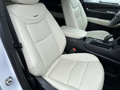 2024 Cadillac XT5 AWD Sport