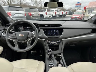2024 Cadillac XT5 AWD Sport