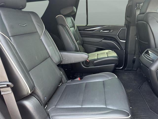 2022 Cadillac Escalade Sport