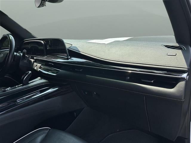 2022 Cadillac Escalade Sport