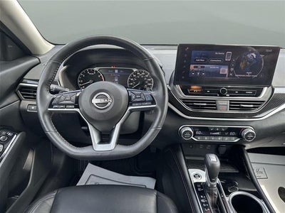 2024 Nissan Altima 2.0 SR