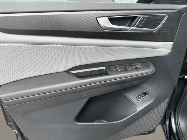 2024 Volkswagen Atlas 2.0T Peak Edition SE w/Technology