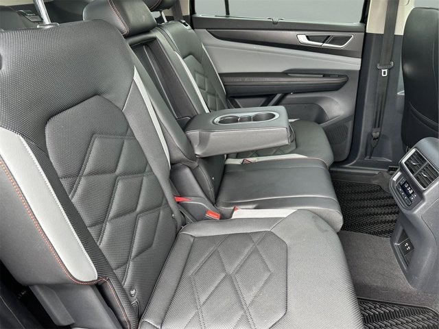 2024 Volkswagen Atlas 2.0T Peak Edition SE w/Technology