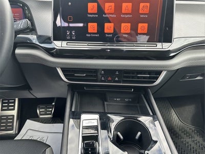 2024 Volkswagen Atlas 2.0T Peak Edition SE w/Technology