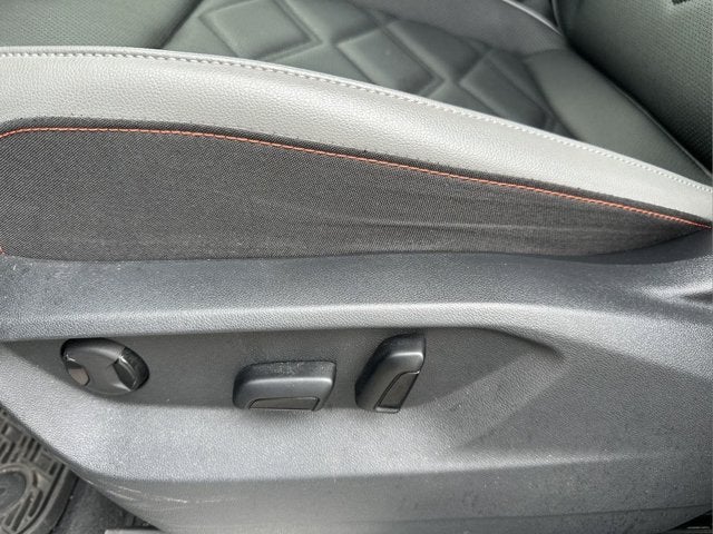 2024 Volkswagen Atlas 2.0T Peak Edition SE w/Technology