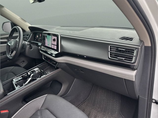 2024 Volkswagen Atlas 2.0T Peak Edition SE w/Technology