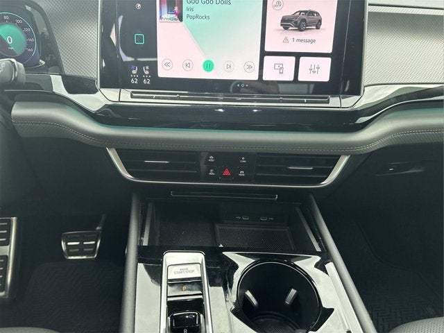 2024 Volkswagen Atlas 2.0T Peak Edition SE w/Technology