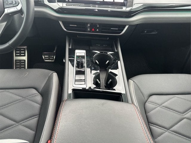 2024 Volkswagen Atlas 2.0T Peak Edition SE w/Technology