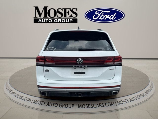 2024 Volkswagen Atlas 2.0T Peak Edition SE w/Technology