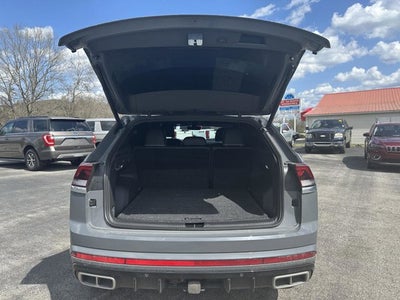 2025 Volkswagen Atlas Cross Sport 2.0T SEL Premium R-Line