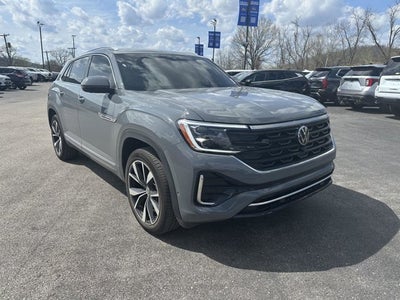 2025 Volkswagen Atlas Cross Sport 2.0T SEL Premium R-Line