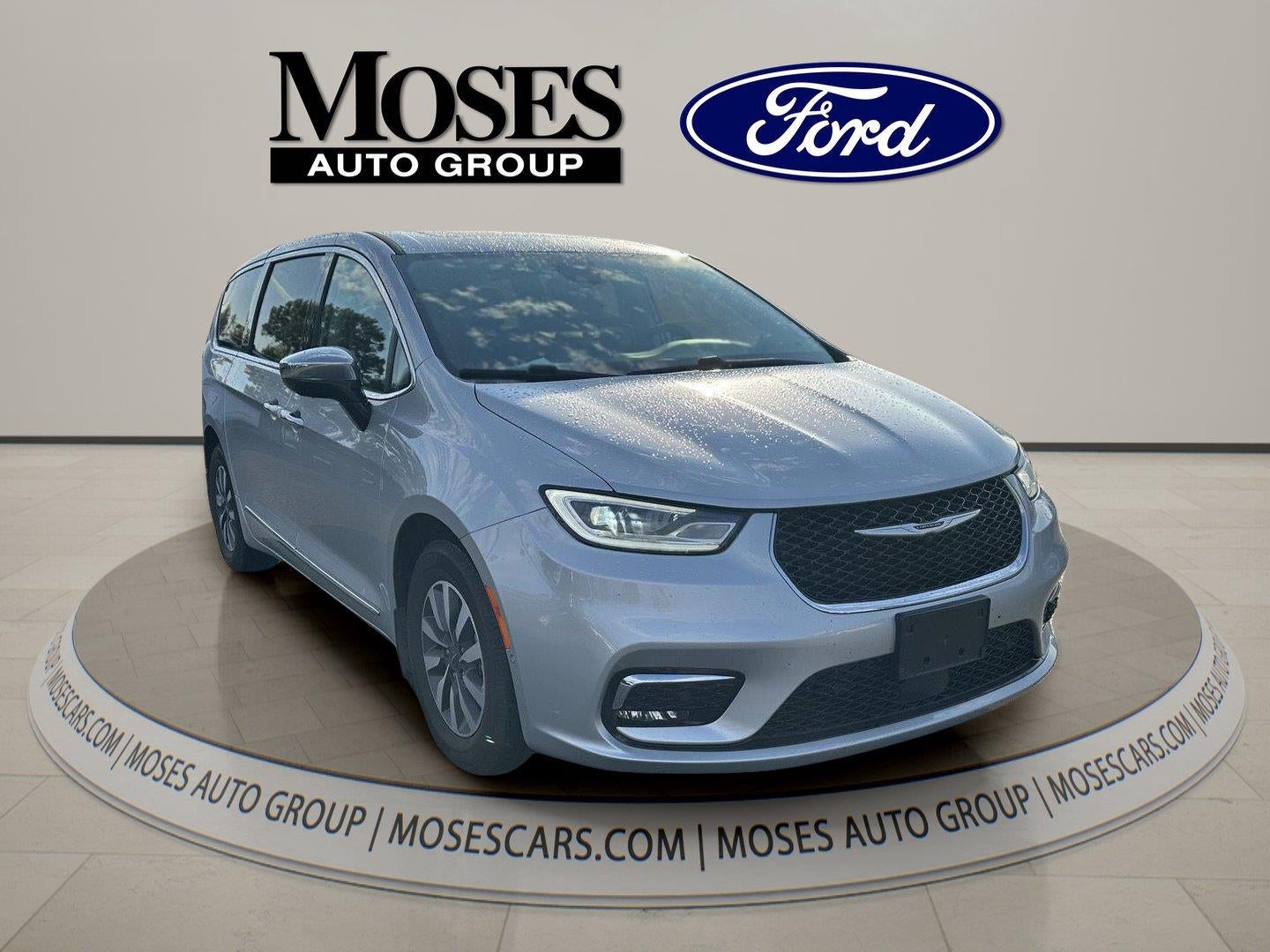2023 Chrysler Pacifica Hybrid Limited