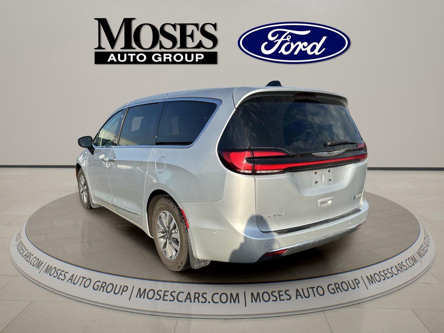 2023 Chrysler Pacifica Hybrid Limited