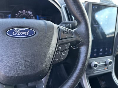 2022 Ford Edge SE