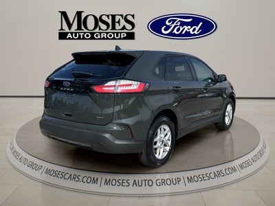 2022 Ford Edge SE
