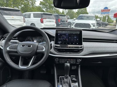 2023 Jeep Compass Latitude Lux