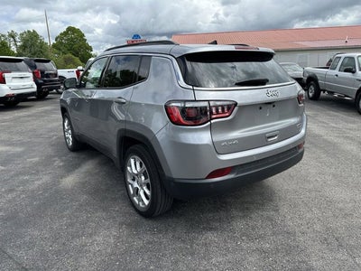 2023 Jeep Compass Latitude Lux