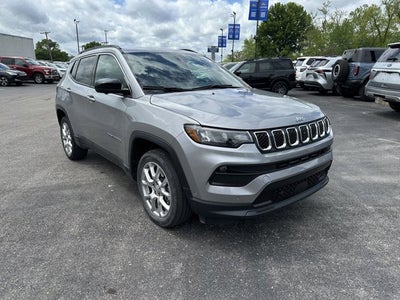 2023 Jeep Compass Latitude Lux