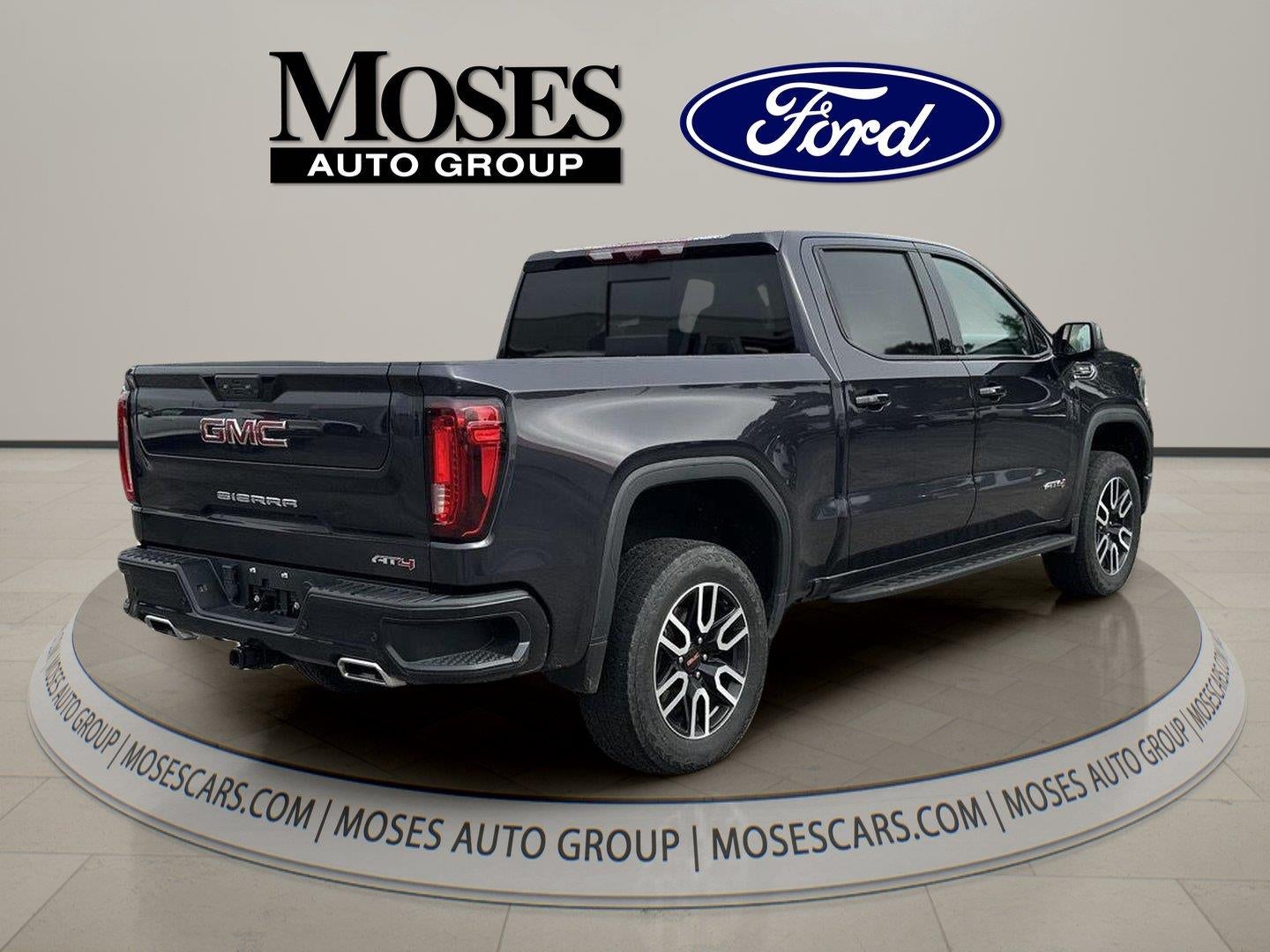2025 GMC Sierra 1500 AT4