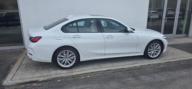 2023 BMW 3 Series 330i xDrive