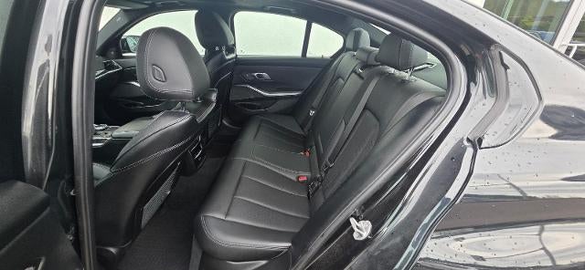 2023 BMW 3 Series 330i xDrive