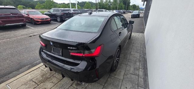 2023 BMW 3 Series 330i xDrive