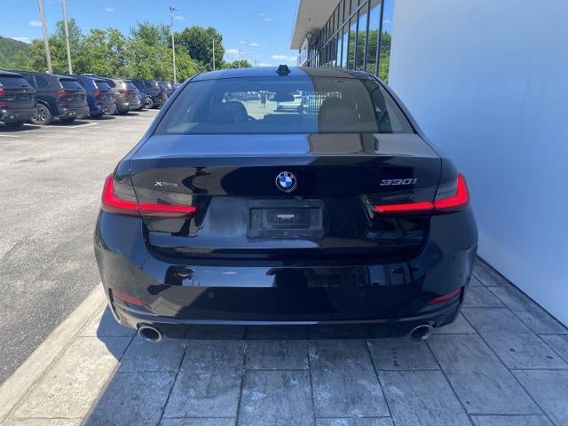 2023 BMW 3 Series 330i xDrive