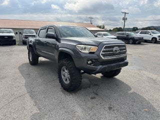 2017 Toyota Tacoma SR V6