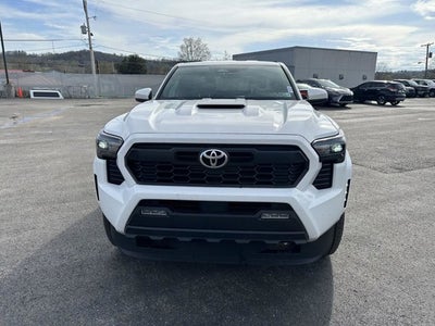 2025 Toyota Tacoma 4WD TRD Sport