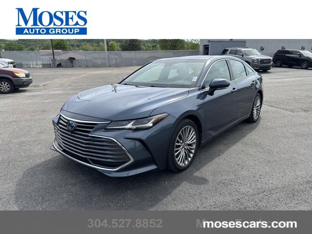 2022 Toyota Avalon Hybrid Limited