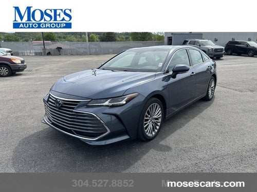 2022 Toyota Avalon Hybrid Limited