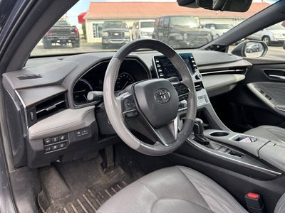 2022 Toyota Avalon Hybrid Limited