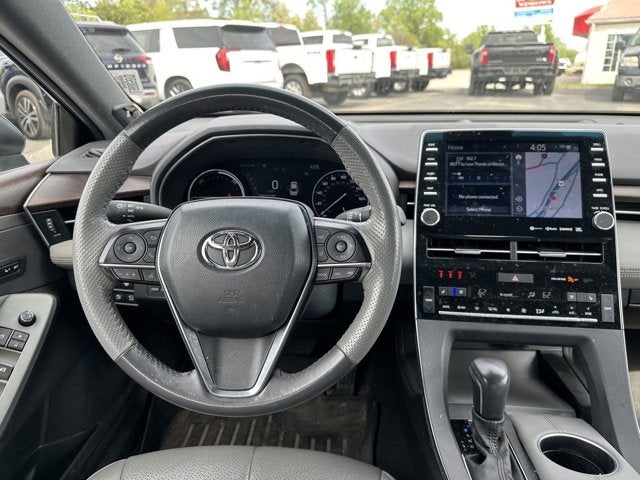 2022 Toyota Avalon Hybrid Limited