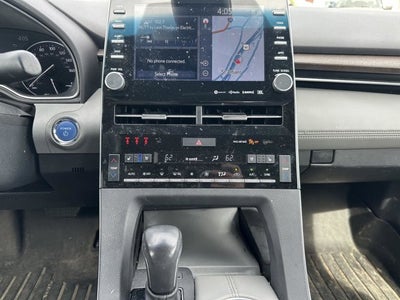 2022 Toyota Avalon Hybrid Limited