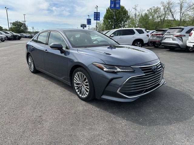 2022 Toyota Avalon Hybrid Limited