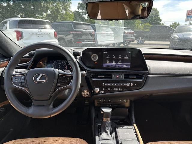 2022 Lexus ES ES 250