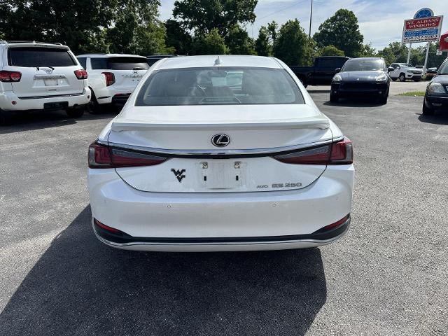2022 Lexus ES ES 250