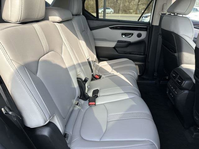 2024 Honda Pilot EX-L 8 Passenger