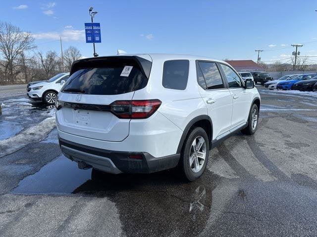 2024 Honda Pilot EX-L 8 Passenger