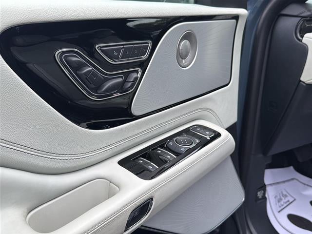 2025 Lincoln Aviator Black Label