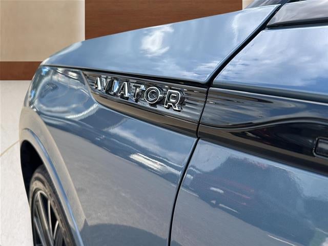 2025 Lincoln Aviator Black Label