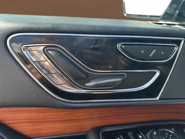 2018 Lincoln Navigator Select