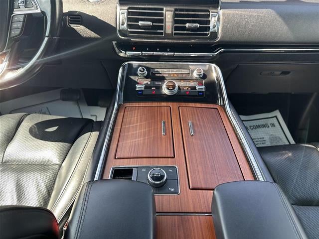 2018 Lincoln Navigator Select