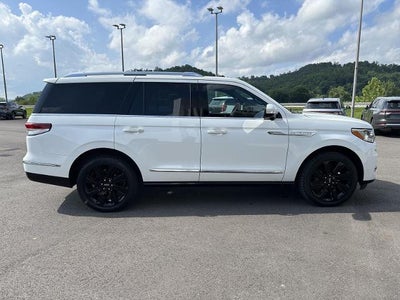 2024 Lincoln Navigator Reserve