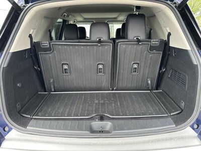 2025 Nissan Pathfinder Platinum