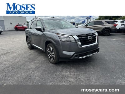 2024 Nissan Pathfinder Platinum